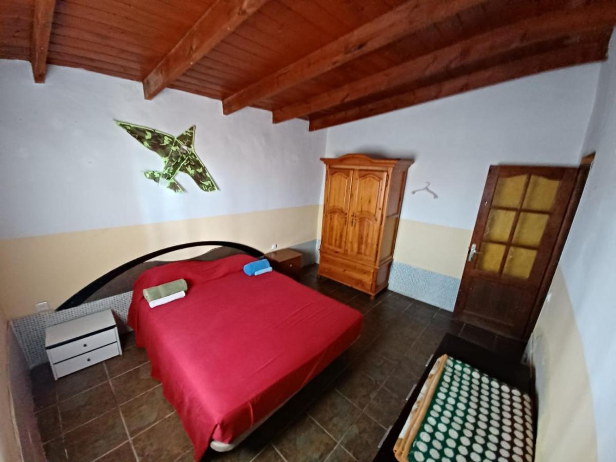Hôtel Magica Tindaya Surf House Extérieur photo